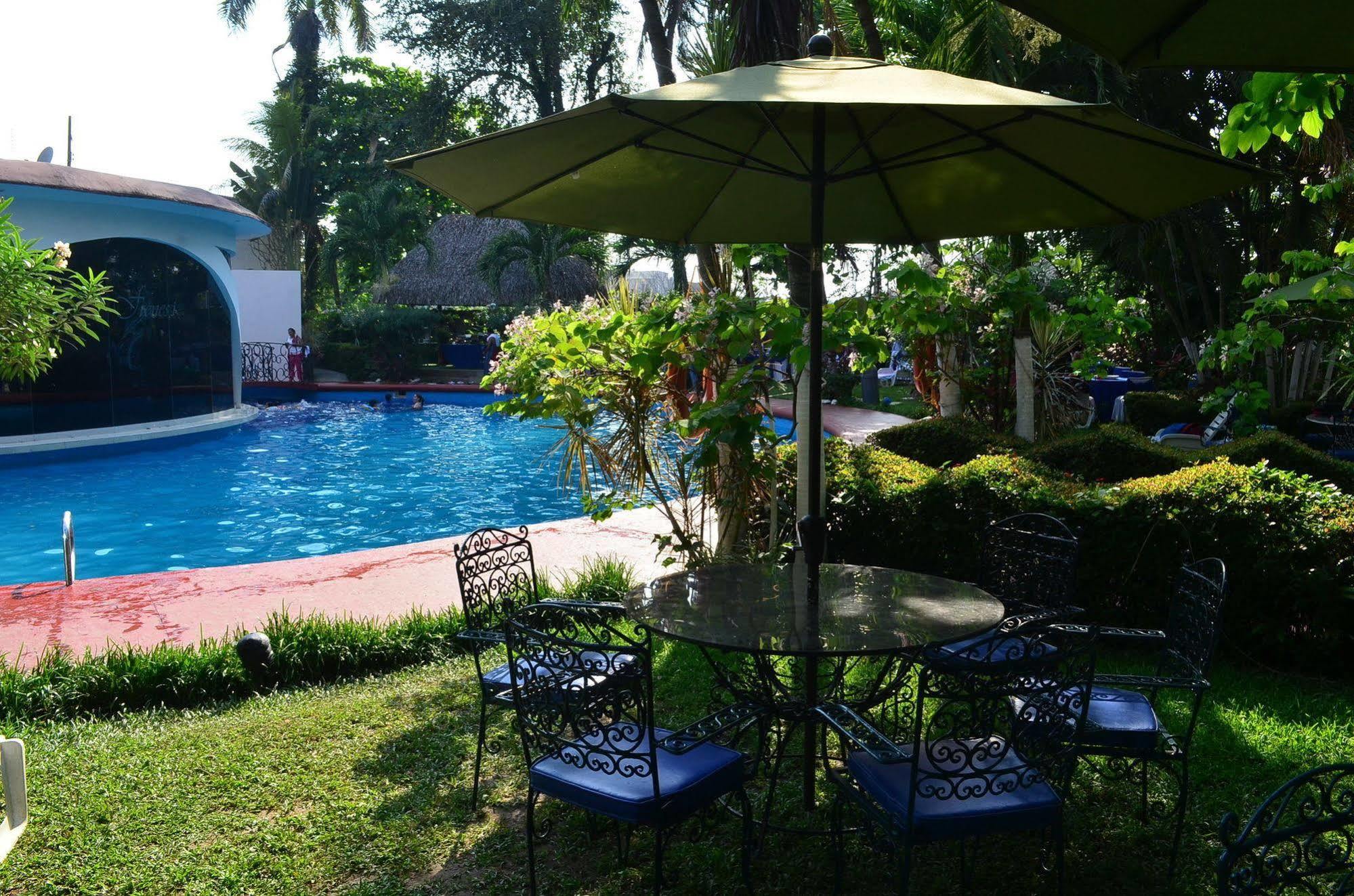 Hotel Maya Tabasco Villahermosa Bagian luar foto